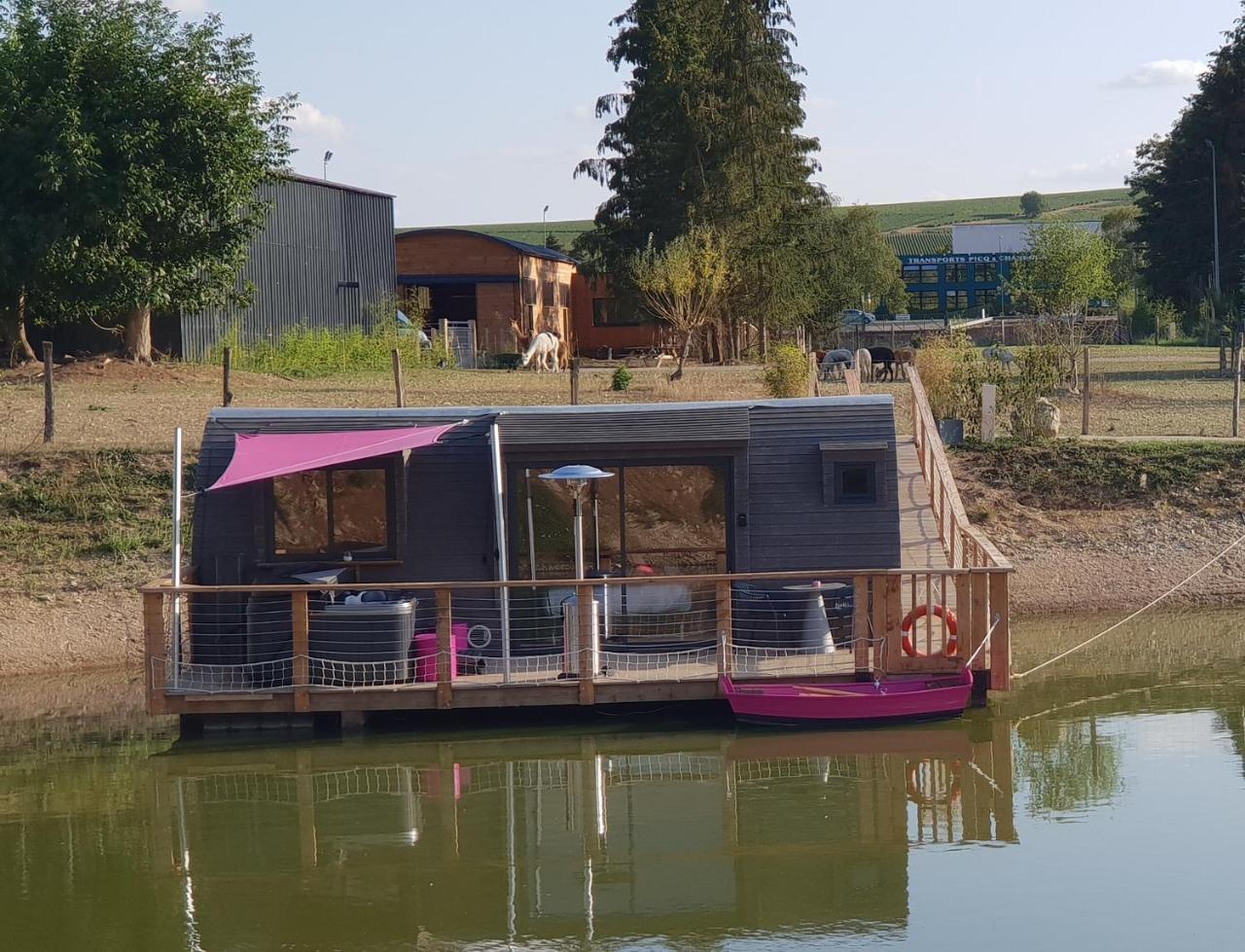 Lodges Des Grands Crus Chablis Kültér fotó